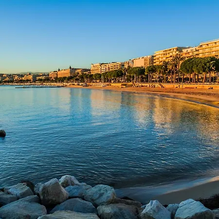 Modern Two Bedroom With Two Bathrooms, Just Behind The Carlton Διαμέρισμα Κάννες